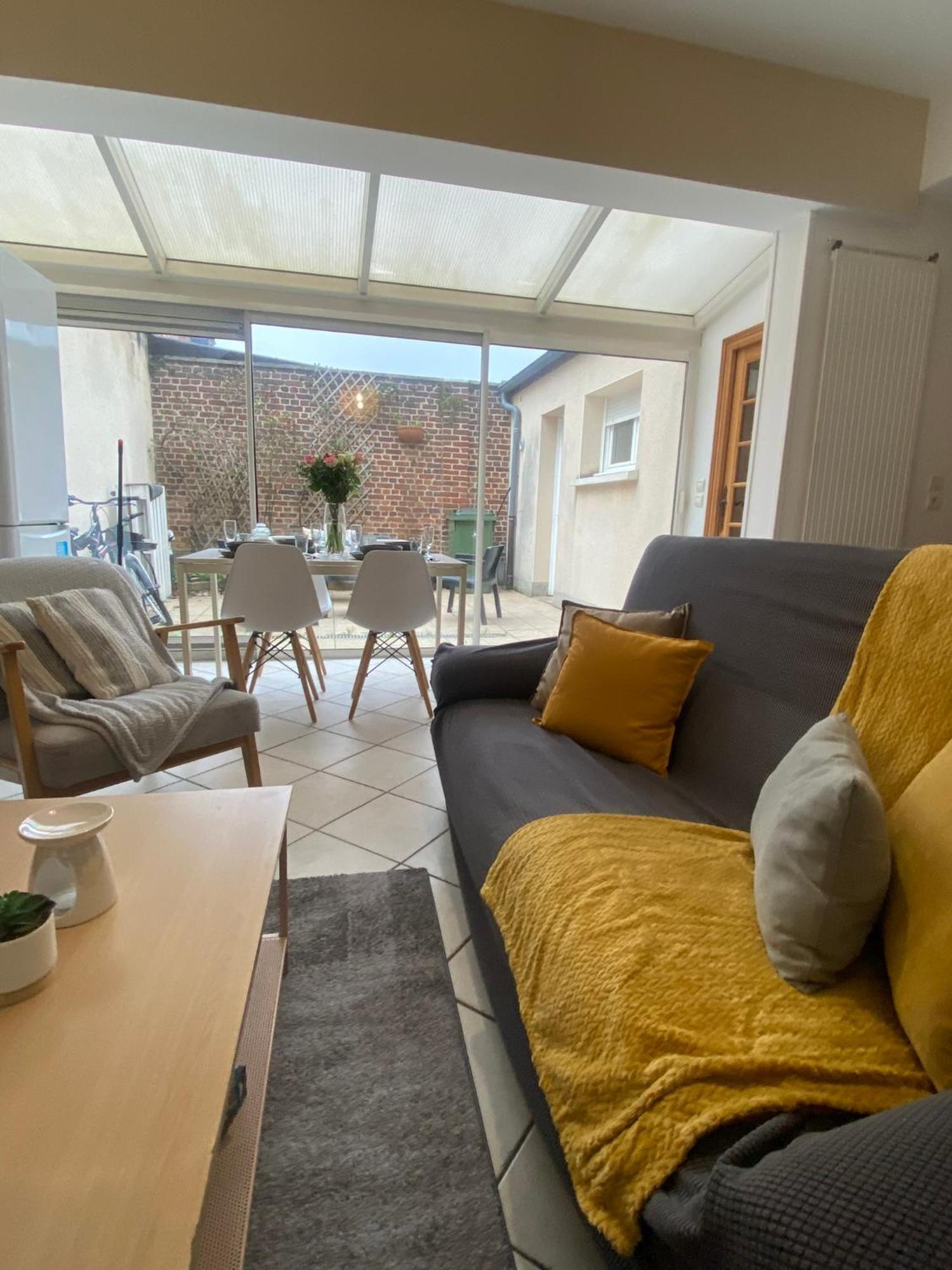 La Grande Amienoise De 7 Chambres, Quartier Calme Et Residentiel Holiday home Amiens